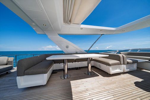 Azimut Fly 72 image