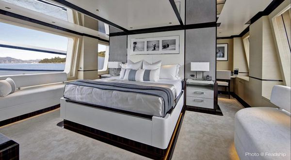 Feadship  image