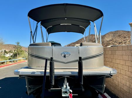 Tahoe-pontoon LTZ-QUAD-LOUNGER image