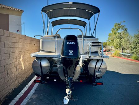 Tahoe-pontoon LTZ-QUAD-LOUNGER image