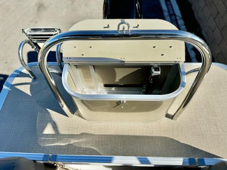 Tahoe-pontoon LTZ-QUAD-LOUNGER image