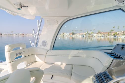 Boston Whaler 345 Conquest image