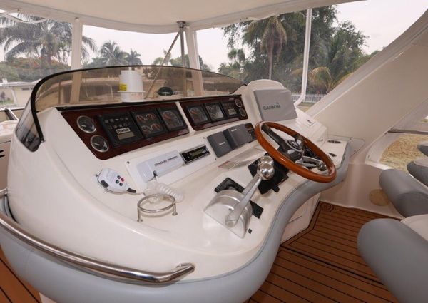 Sea Ray 480 Sedan Bridge image