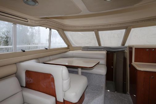 Sea Ray 480 Sedan Bridge image