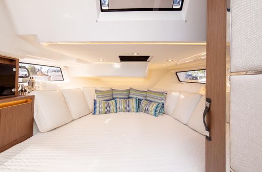 Jeanneau Leader 12.5 image
