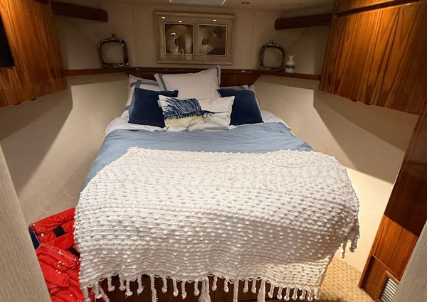 Viking 62 Convertible image