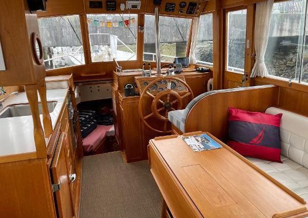 Grand Banks 36 Classic Tri-Cabin image