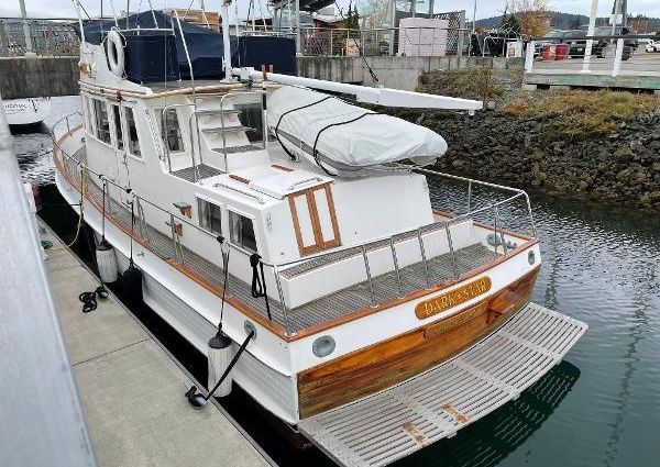 Grand Banks 36 Classic Tri-Cabin image