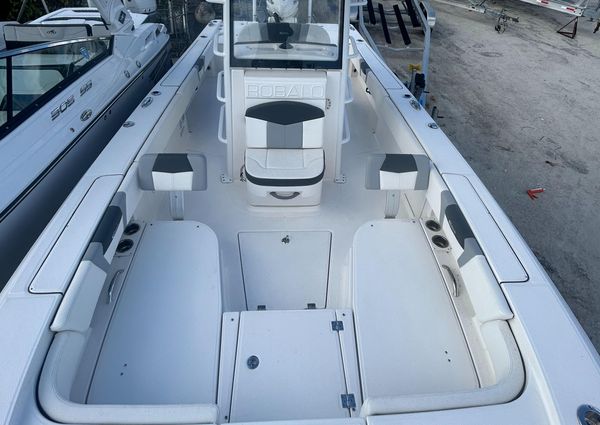 Robalo 266 Cayman SD image