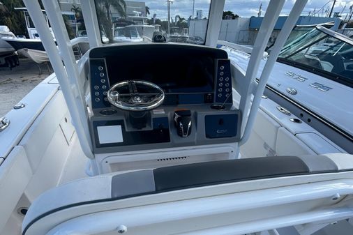 Robalo 266 Cayman SD image