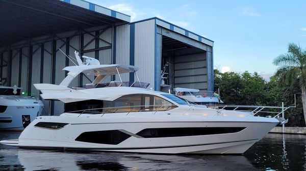 Sunseeker 68 Manhattan
