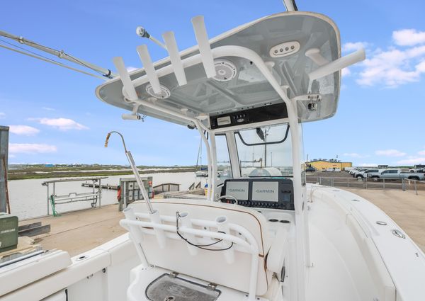 Sea Hunt Gamefish 27CE image