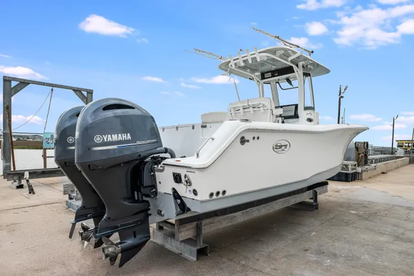 Sea Hunt Gamefish 27CE image