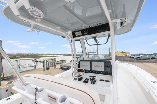 Sea Hunt Gamefish 27CE image