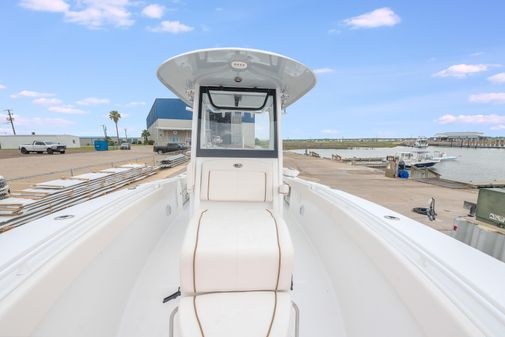 Sea Hunt Gamefish 27CE image
