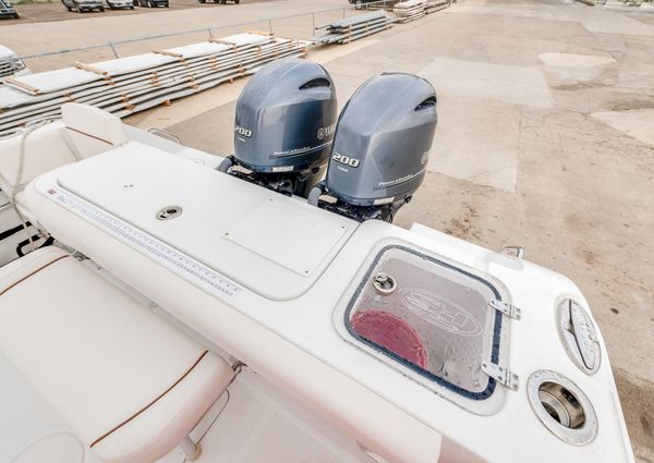 Sea Hunt Gamefish 27CE image