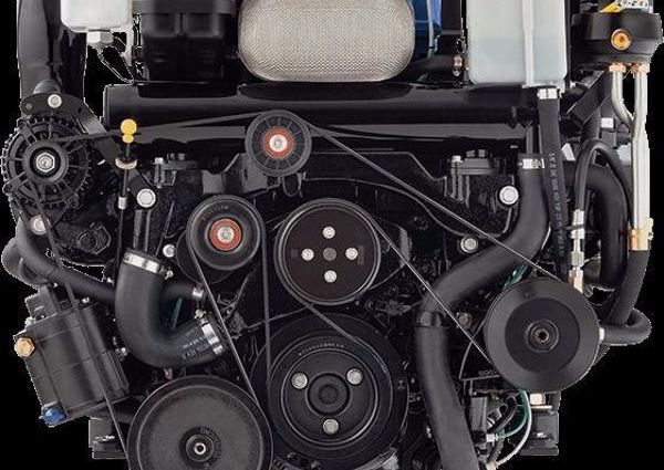 Mercury Racing 520 CC/DTS Engine Only image