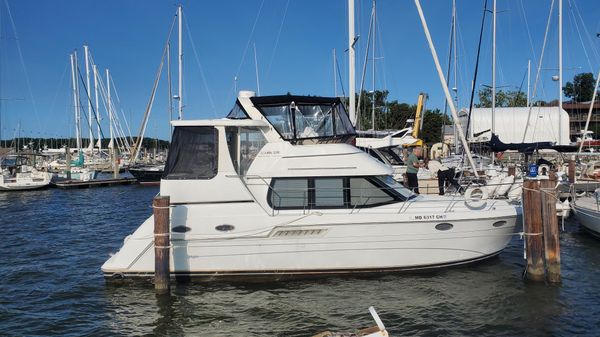 Carver 356 Aft Cabin Motor Yacht 