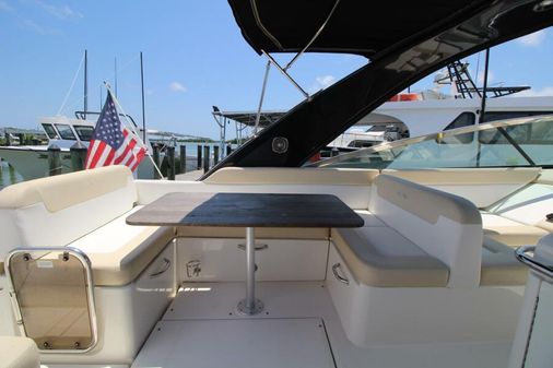 Sea Ray 370 Venture image