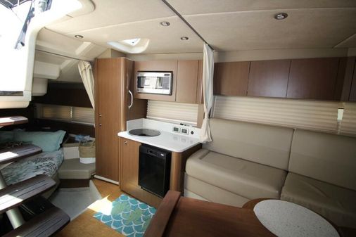 Sea Ray 370 Venture image