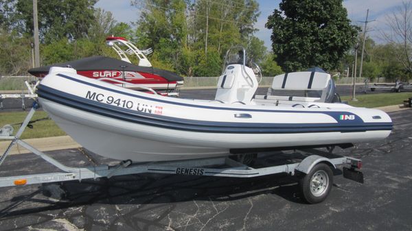 AB Inflatables Oceanus 15 VST