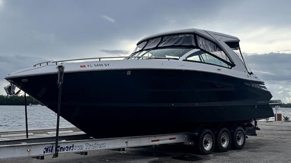Four Winns H350