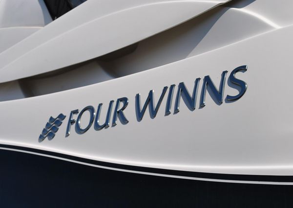 Four-winns V358 image