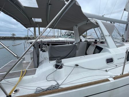 Beneteau Oceanis 38.1 image