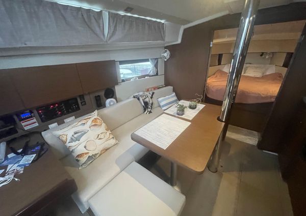 Beneteau Oceanis 38.1 image