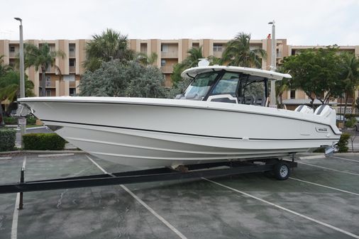 Boston Whaler 380 Outrage image