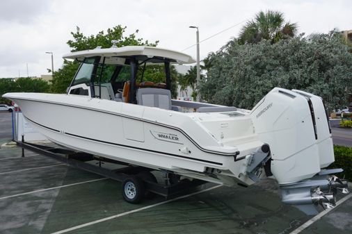 Boston Whaler 380 Outrage image