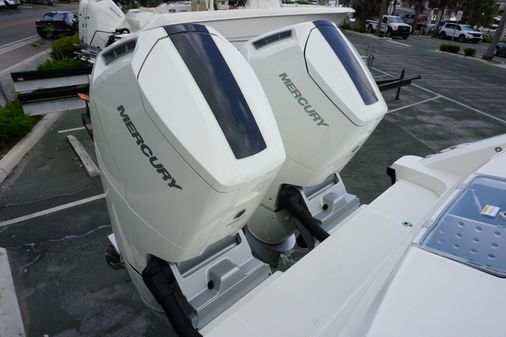 Boston Whaler 380 Outrage image