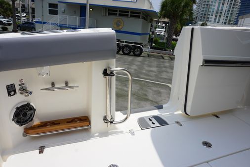 Boston Whaler 380 Outrage image