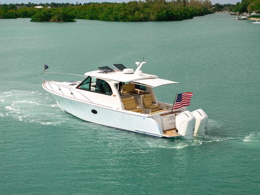 Hinckley Sport Boat 40 X - main image