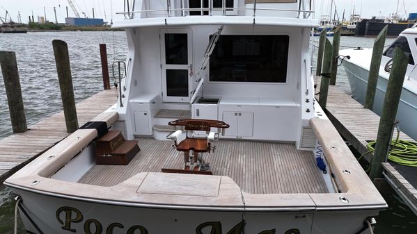 Donzi Custom Enclosed Flybridge image