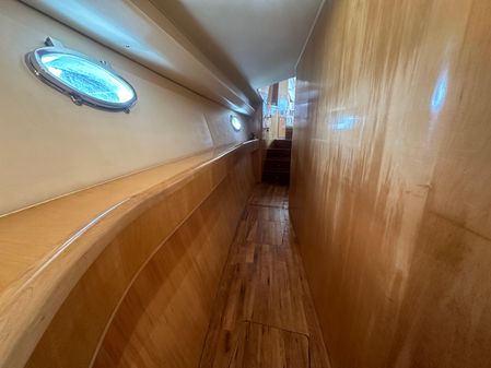 Donzi Custom Enclosed Flybridge image