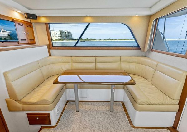 Cabo 35 Flybridge image