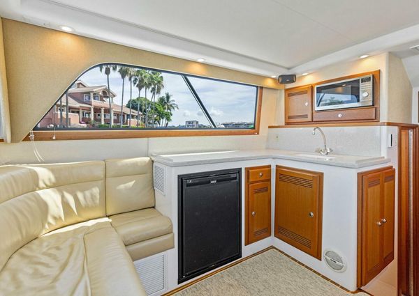 Cabo 35 Flybridge image