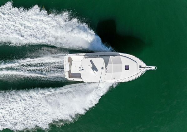 Cabo 35 Flybridge image