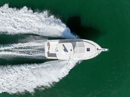 Cabo 35 Flybridge image