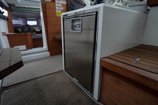 Axopar 37 Wet Bar image