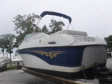 Crownline 242 CR image