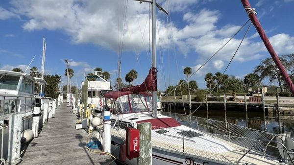 Hunter 42 Passage