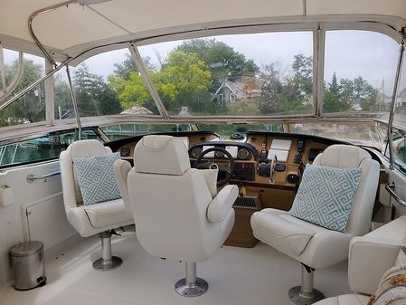 Carver 564 Cockpit Motor Yacht image