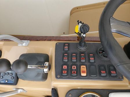 Carver 564 Cockpit Motor Yacht image