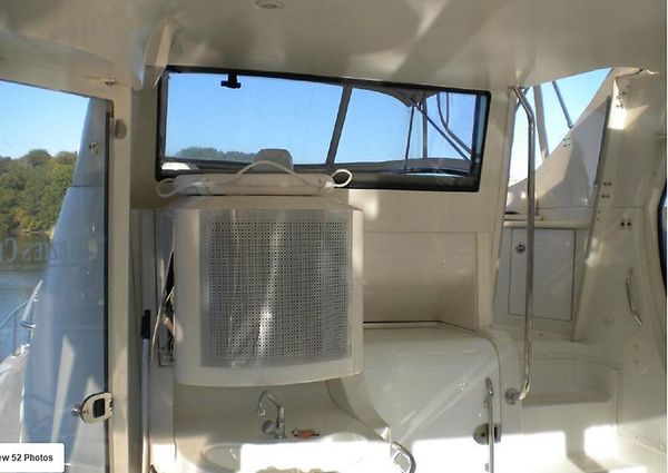 Carver 564 Cockpit Motor Yacht image