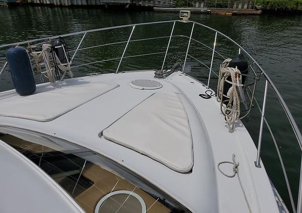 Carver 564 Cockpit Motor Yacht image