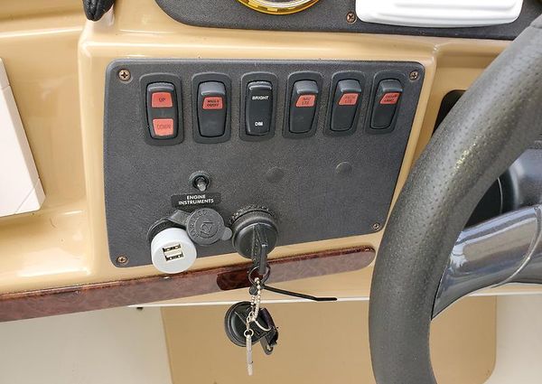 Carver 564 Cockpit Motor Yacht image