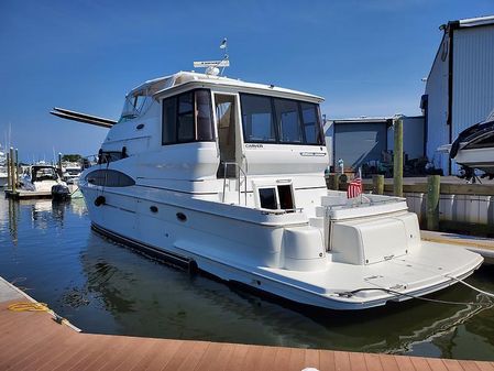 Carver 564 Cockpit Motor Yacht image