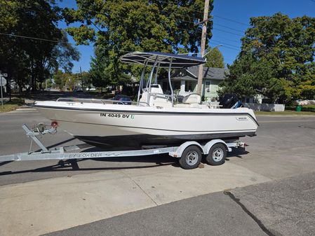 Boston Whaler 210 Outrage image